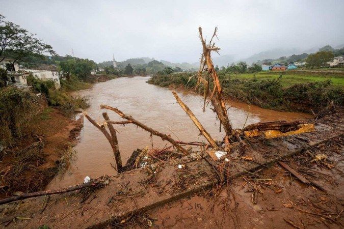 Rio Grande do Sul: sobe para 83 número de mortos pelas enchentes no estado