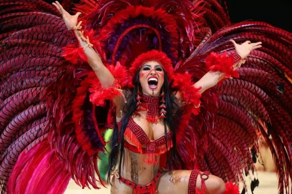 Sucesso de Isabelle Nogueira no BBB leva à Globo a exibir o Festival de Parintins