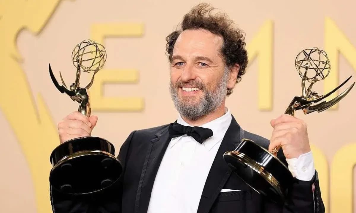 Emmy 2026: Como 'The Pitt' e 'Widow's Bay' dominaram a premiação