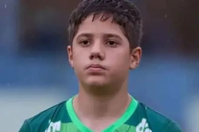 Goleiro de 14 anos, do São José, morre em acidente de trânsito