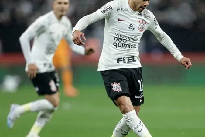 Corinthians vê risco de queda subir para 43% após empate com o Vitória