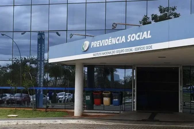 Governo diz que INSS reduziu fila de 3,1 milhões para 2,7 milhões em março