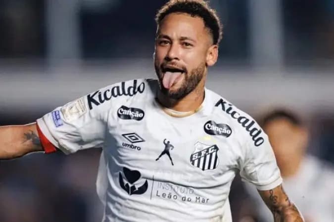 Neymar chega a 10 gols no Brasileirão e lidera reação do Santos