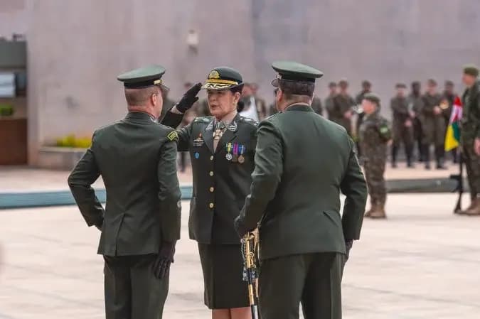 HMAB oficializa posse de primeira mulher no comando da instituição