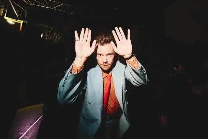 Harry Styles cancela show em São Paulo por problemas de saúde