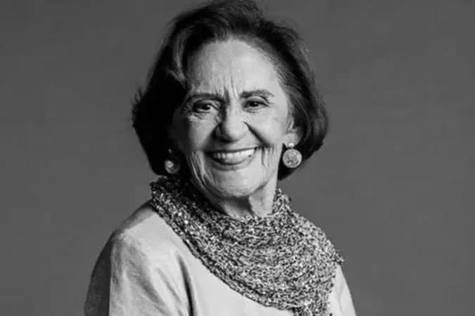 Famosos e amigos lamentam a morte da atriz Laura Cardoso