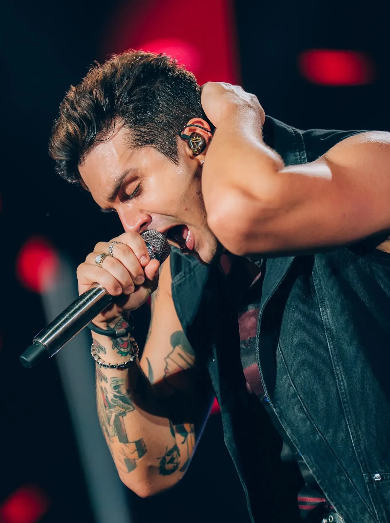 Clube FM sorteia ingressos para o show do Luan Santana. Participe!