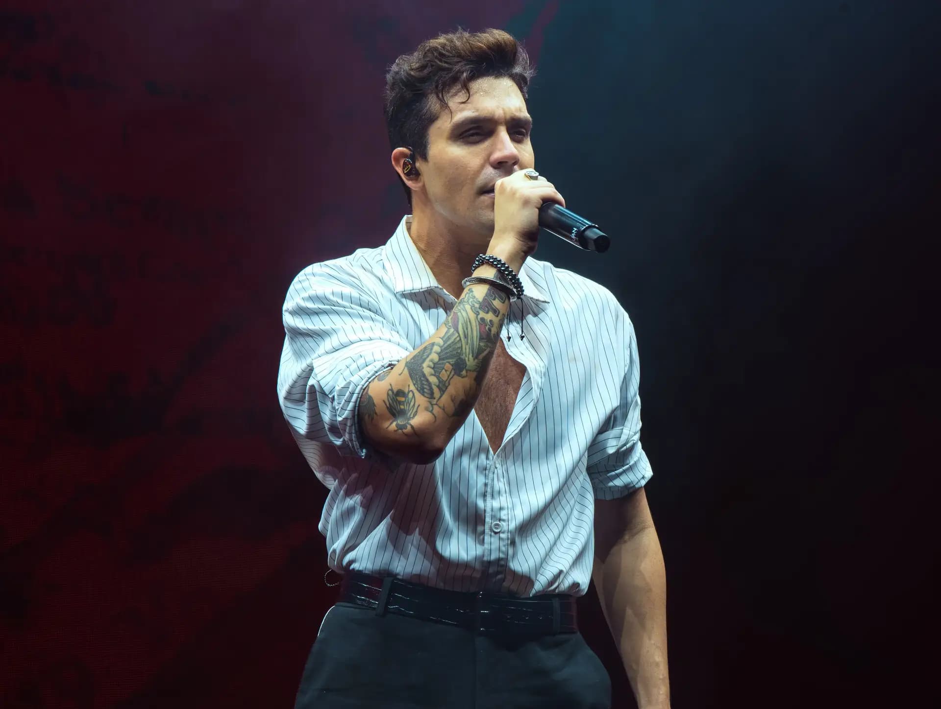 Luan Santana bate recorde de público no Vale Rodeio Show 