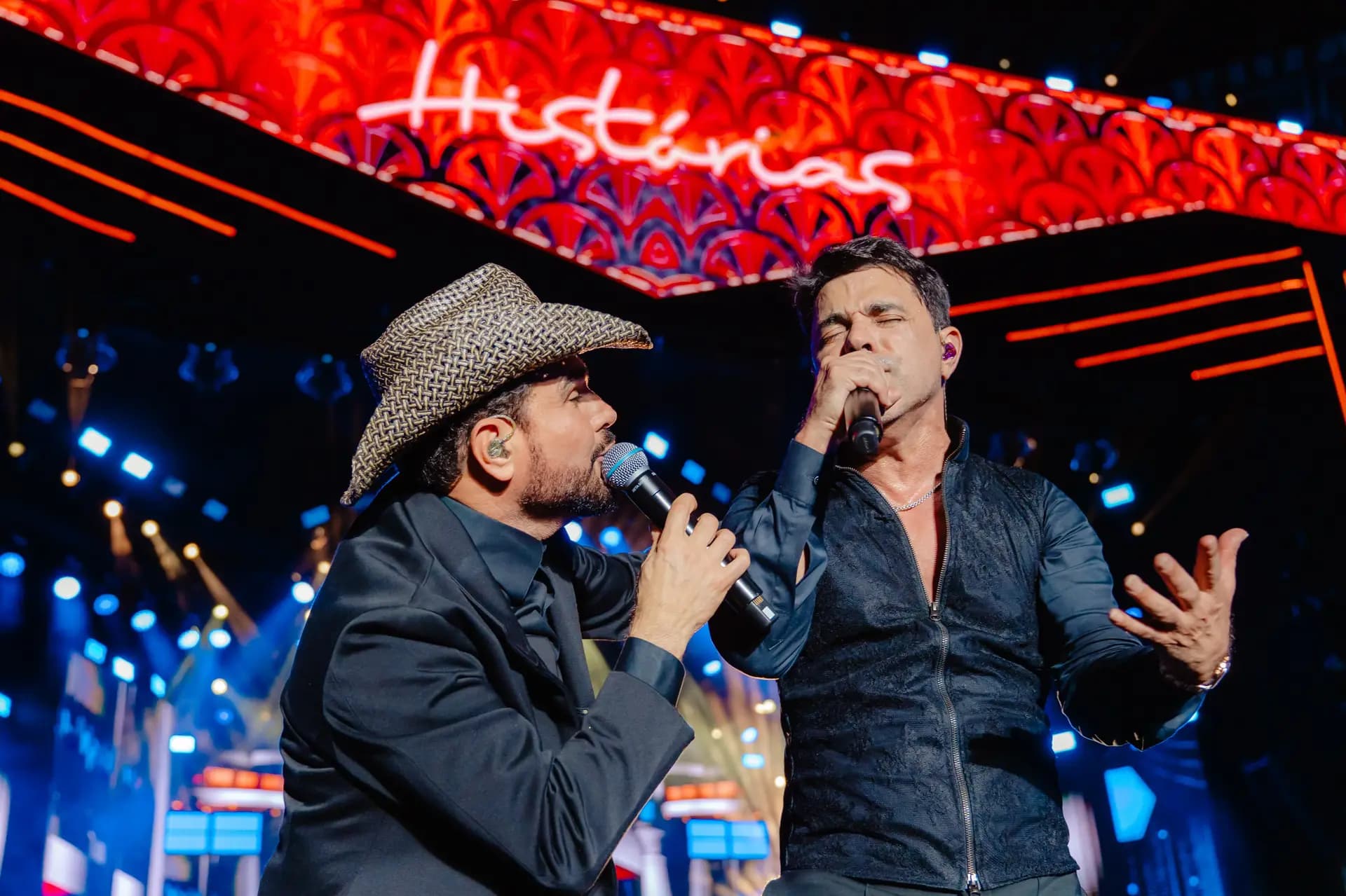 Ícones do sertanejo reúnem multidão no Mineirão em noite histórica