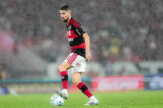Flamengo não terá Pulgar, Jorginho e Paquetá contra o Bragantino