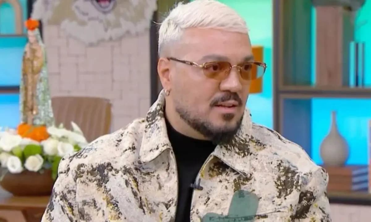 Cantor Belo se fere em cena de tiroteio nas gravações de "Arcanjo Renegado"