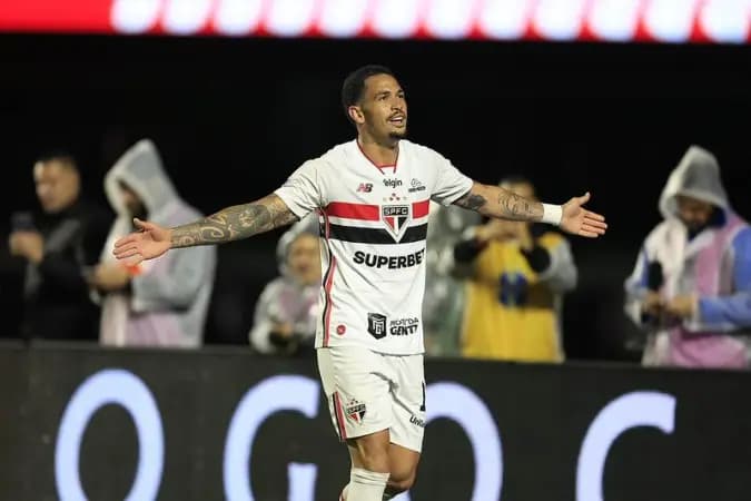 No Morumbis, São Paulo encerra invencibilidade do Atlético