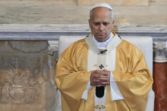 Nódulo pulmonar: especialista explica quadro que acomete o papa Leão XIV