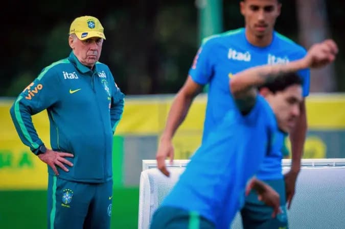 Ancelotti justifica escolha por Vini em pênalti e destaca espaço para jovens