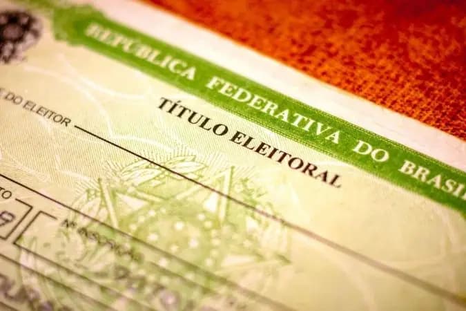 O que acontece se você pedir voto em trânsito e não comparecer