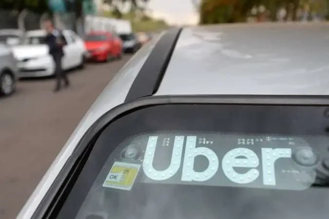 Governo amplia limite de financiamento para taxistas e motoristas de app