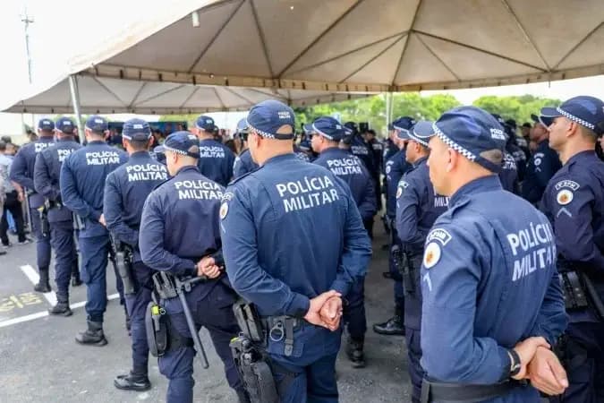 Câmara aprova limite nacional para jornada de trabalho de PMs e bombeiros
