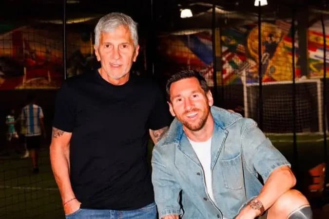 Messi faz gol e presta homenagem emocionante ao pai que morreu