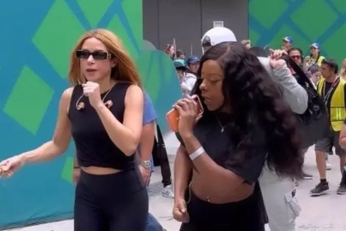 Shakira posta ensaio para o show de abertura da Copa do Mundo 2026