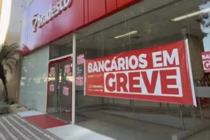 Bancários realizam greve em meio à expansão dos serviços digitais