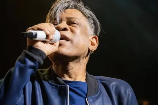 Rogério Valença, ex-vocalista do Calcinha Preta, morre aos 55 anos