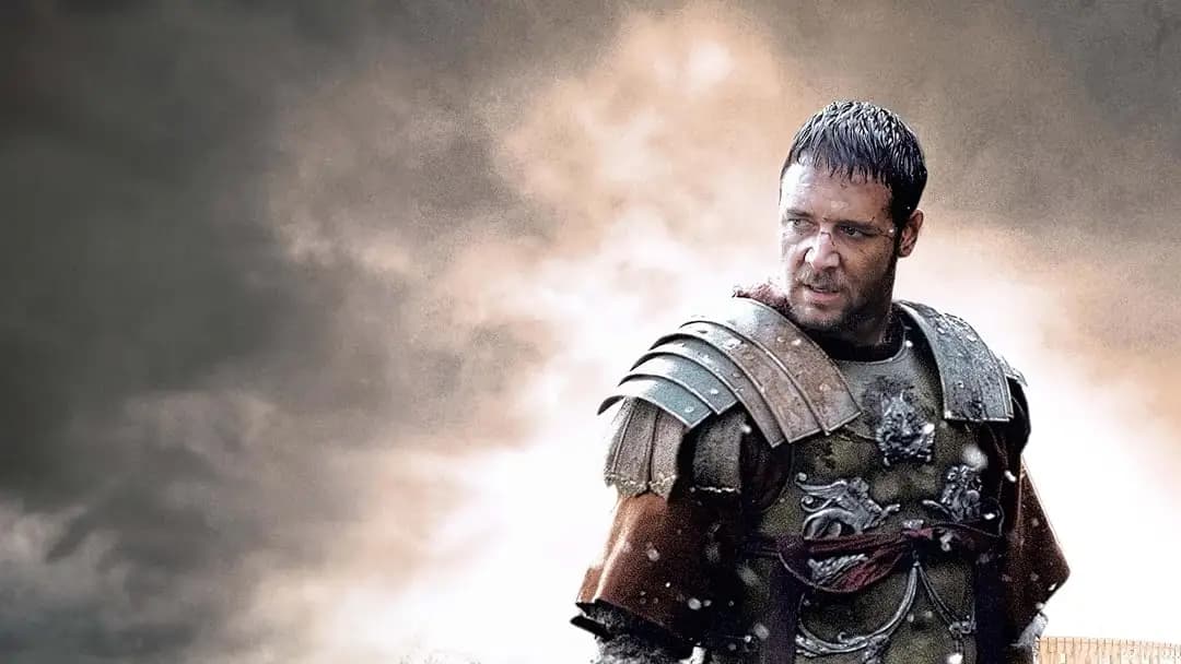 Irreconhecível! Russell Crowe, de 'Gladiador', surpreende com novo visual