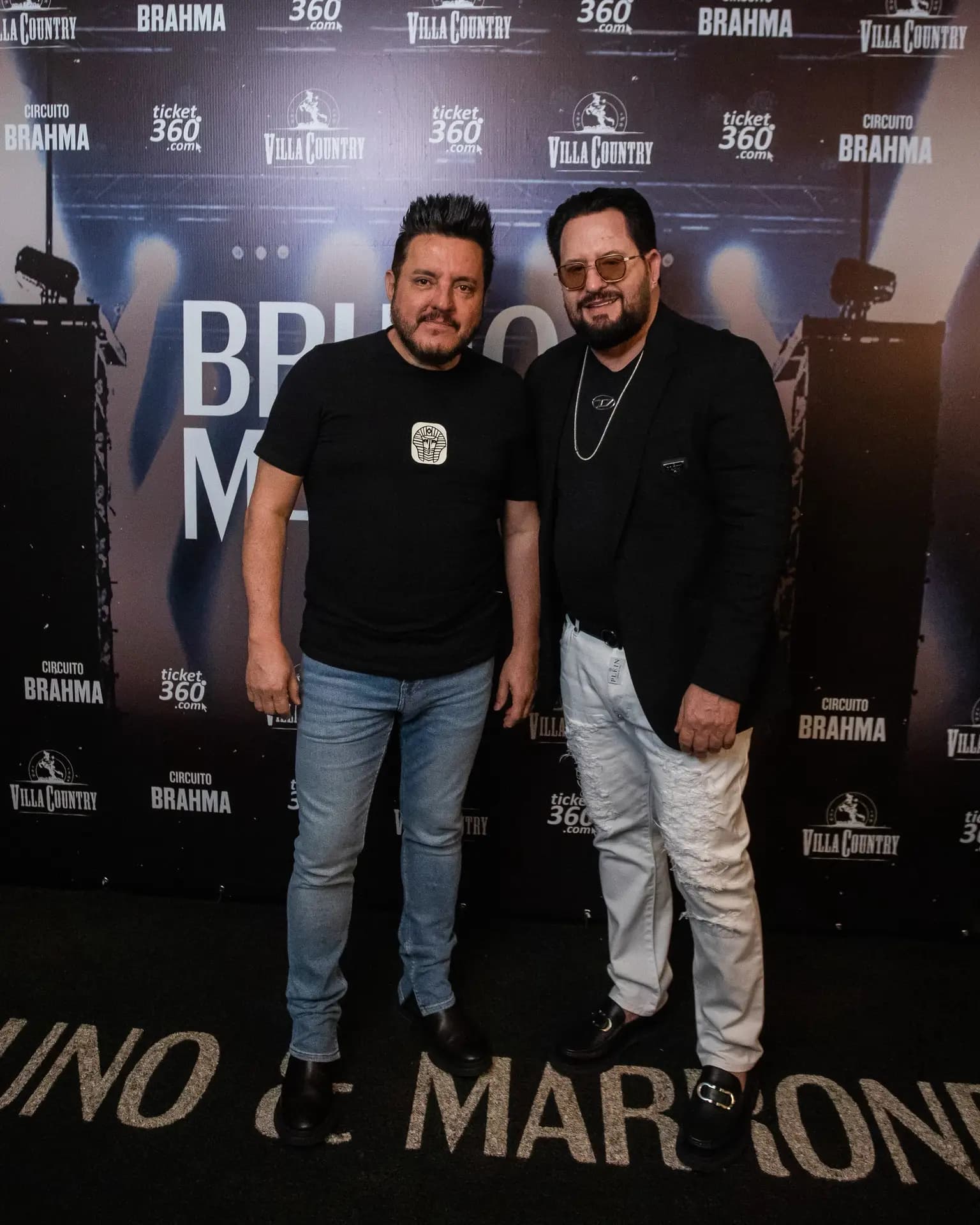 Bruno & Marrone resgatam clima de bar em novo EP com inéditas